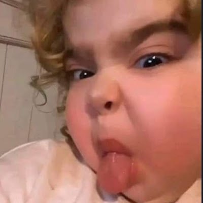 hugetits12345's profile picture. 