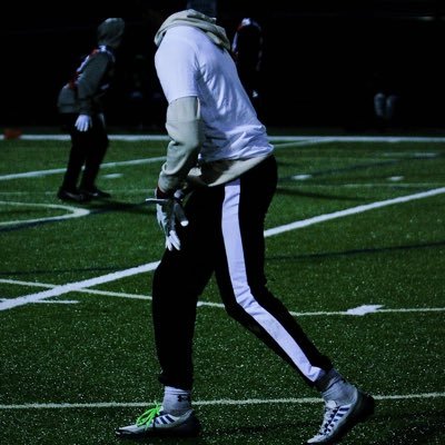 WR/DB| 6’0 160 | class of 27 shakarorie08@gmail.com