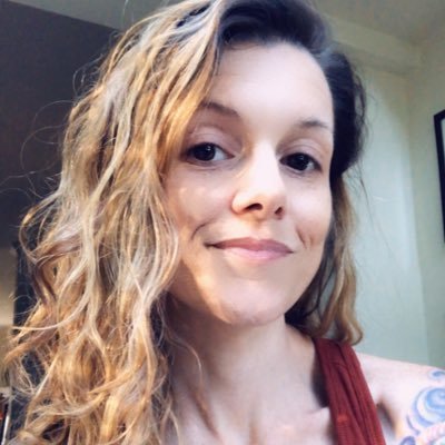 V_for_Vicious's profile picture. I dabble in a lot of things. 🌹💀⚡️⭕️