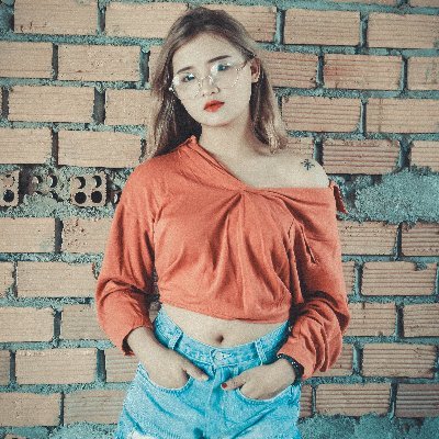 chibolodeyviz's profile picture. Finance architect constructing laughs in the crypto landscape. Building humor bridges. 🏗️😆