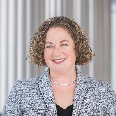 I no longer post to or monitor this account. Follow me at https://t.co/QvPVbjNvPQ instead.