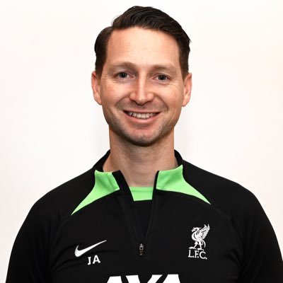 Head of PDP Fitness @LFC. Previous Head of Performance @RangersFC, PhD @LJMU, ASCC @UKSCA, CSci @basesuk. Currently @MSD_MMU.