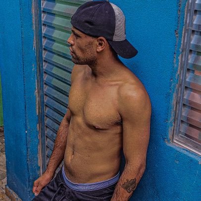 “Use a cabeça, pois o coração leva para o inferno.”