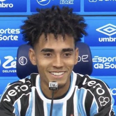 Fan account humorística do melhor meio campista do Tricolor Gaúcho🇪🇪