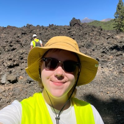 PhD researcher at the University of Glasgow 🌋 | (she/her)