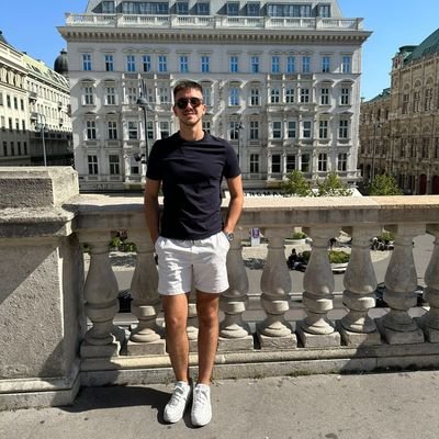 lazarx_'s profile picture. 20yr | 5 Figures Made In Digital Marketing. 
Achieving My Client's Dreams With Digital Marketing Strategies. 
🚀