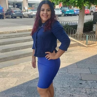 Maestra en Derecho Especialista en Administración Publica y Derecho Civil.