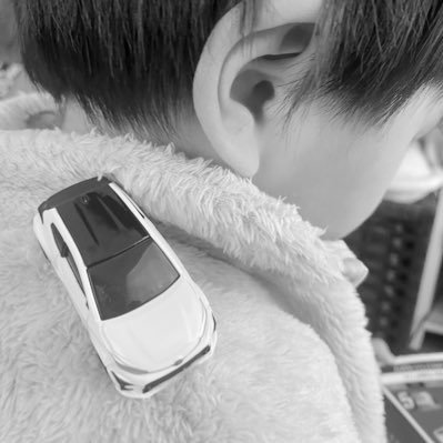 子供【3y👦】と一緒にミニカーにハマっている母です🚗🔰 無言フォローごめんなさい‼︎色々教えてください🥺🙏 トミカ/ホットウィール/マッチボックス/マジョレット/スピードシティ•*¨*•.¸¸♬