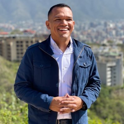 Docente. Dirección Nacional PSUV. Diputado AN. Secretario de Democracia Participativa y Protagónica de la Gob. Miranda. Hijo fundador de la OBE.