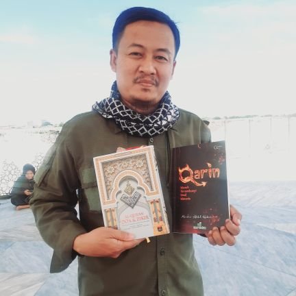 Al-Quran Inspiratif, Dakwah Islam yang Rahmatan LilAlamin!
#taubat #semangat #doazikir
#KontenPositif #Pembelajar
Al-Faqir & penuh dosa.
