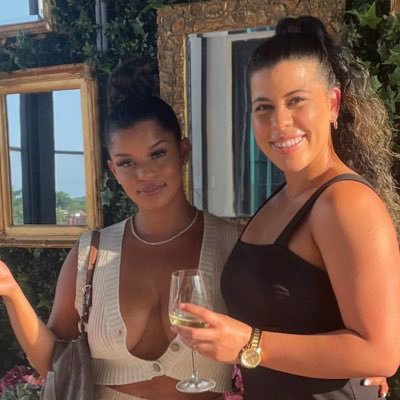 SteffanyMich's profile picture. 