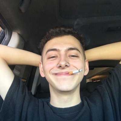 HowarYoungbF's profile picture. 