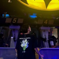 ak (@092803reads) 's Twitter Profile