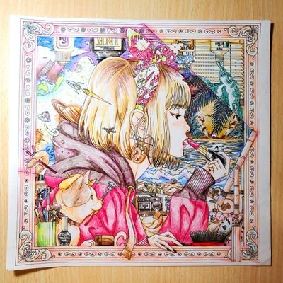 塗り絵と自分で描いたイラストを載せています。塗り絵は中村佑介さん、エポルさん、井田千秋さん、Eriyさん、西脇エリさん、日菜乃さん、ならのさんの塗り絵を塗っています(*´罒`*)