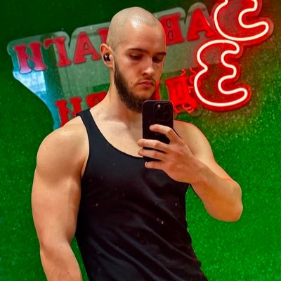 filip6624's profile picture. 🌍 | Bulgaria 💻 | Remote Sales Pro