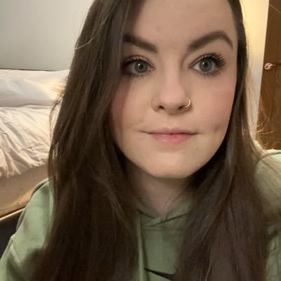 Thirty-One|Blackburn† AdvanceCarer|Single| ⃒⃘