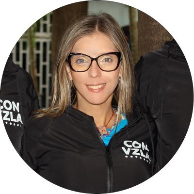 Consultora | Gobernabilidad y Gerencia Política | Especialista en Opinión Pública Comunicación Política | @VenteAragua #SomosMayoría