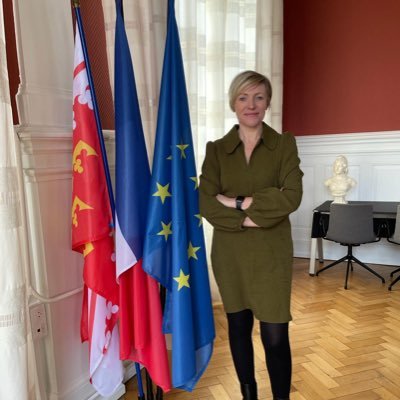 Maire de Lampertheim /VP Eurométropole de Strasbourg/ Secrétaire Générale de l’AMF/Co-Presidente commission FPT et RH à l’AMF/