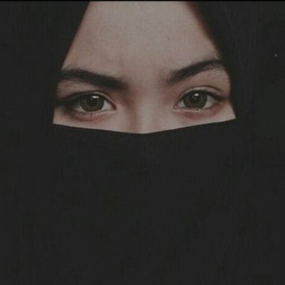 itxCrazyy's profile picture. Treat with kindness your parents✨❤️| 🇵🇰🇸🇦🇦🇪| Memes| Poetry| @X/Contents Creator||
Gandi Bachi 🤫 #Call_me_Mahi🦋