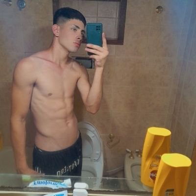 nuevo  soy🥺https://t.co/MYz8n6NQfi 

mi grupo  de telegrama😈👉https://t.co/NpeopC5Owi