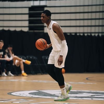 Jesse Osarenkhoe | Class of 2025 | 6'5 SG/SF | Newcastle Eagles Academy U19 (CBL England)