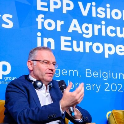 Landwirtschaft ist Leidenschaft! 
Chair of ComAGRI @EP_Agriculture  
Member European Parliament 
@CDU_CSU_EP @EPPGroup