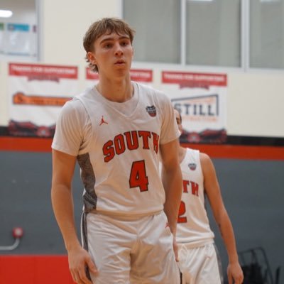 South Albany HS | Pos. PG | Class of 2025 | GPA 3.72 | 5'11 | 170lbs | Phone # 541-405-2838 | email colinrae12@icloud.com