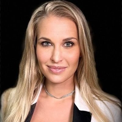 Entrepreneur  | #Womenweb3 | High-end- #Crypto & #NFT consultant | Account Manger at Digit-thrust Miner's | #Crypto #Bitcoin Investor | Crypto Megan podcast 🎙️