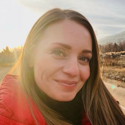 EMarv05's profile picture. 