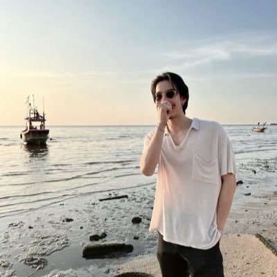 garagwipcream's profile picture. 🐻‍❄️: geesutthirak