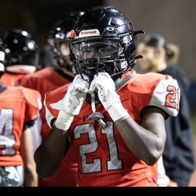 C/O 2027| Eaglecrest High School | RB/LB/SS | 5’8 173lbs | 3.9 GPA | Romans 12:2| @phenomphactory | Instagram : @josiah.1kk