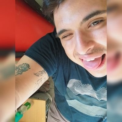 Difícil olvidar con quien olvidabas todo..
CABJ-JRR10.. 25%
Mi papá, mi ángel 😇❤
💙💛💙
22/04🥰