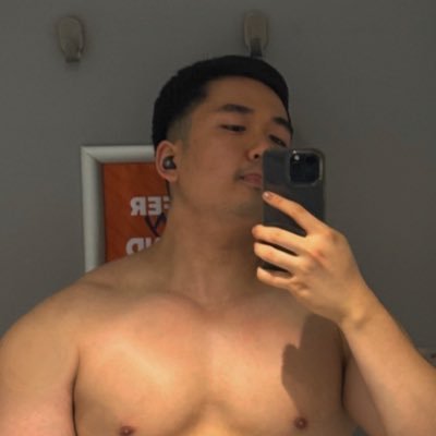 witmastermark's profile picture. Laughs and gains 🏋🏻