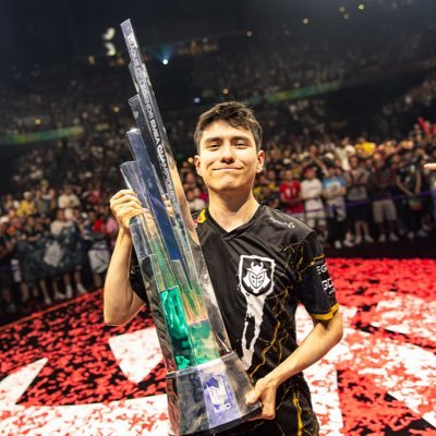 YikeLoL Profile Picture