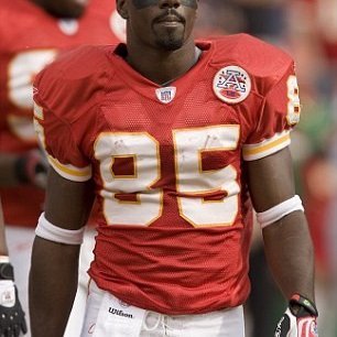 EarthaDickf8's profile picture. 