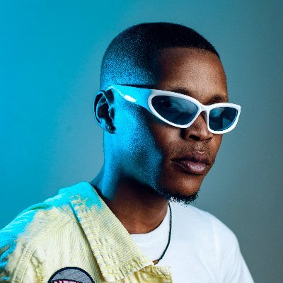 ABITOLAOFFICIAL's profile picture. Kgosi Ya Strata OUT NOW. 👑
#KingOfMoshate