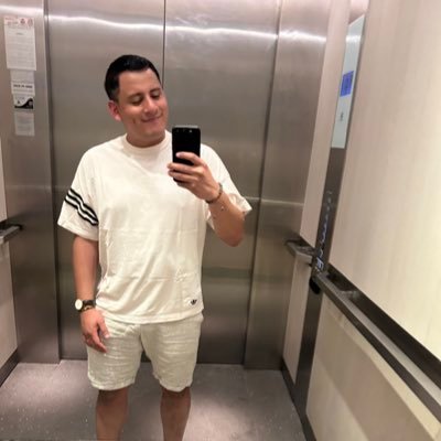 SC: Isaias11 IG:isaiasmembreno #Palmeiras 🐷 🇧🇷 #Platense 🐓 🇸🇻#Bayern 🐻 🇩🇪