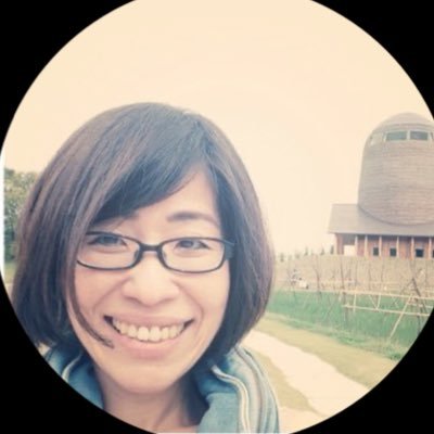 ここ数年お酒なお友達がたくさんできてしまったIT系な人です。食べる、呑むが大好き〜〜! 好きなこと:お買い物をともなうお散歩 好きなもの:甘いもの! さいきんのわたし:セレブ的な土地、白金のお家から引越して郡民に! 在宅で出掛けず貯金ができる筈なのに酒に消える…