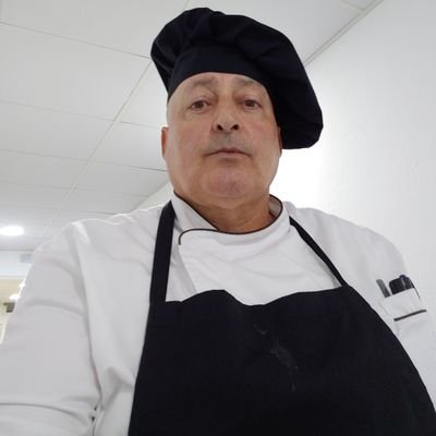 https://t.co/bKUAljjL9T
Chef cuina http://Restaurant Miki
Sous chef cuina mediterránea.