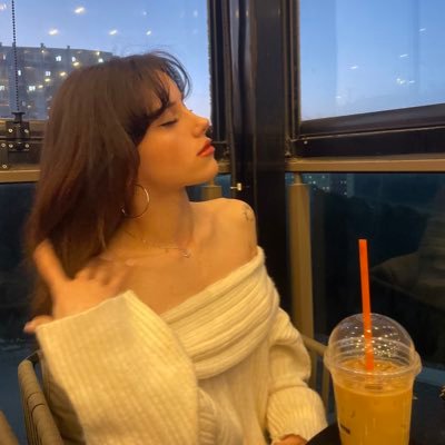 seherozdemmir's profile picture. 