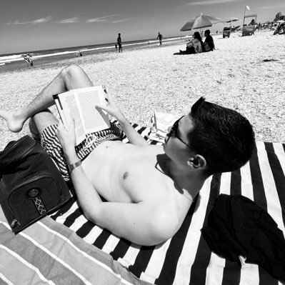 imnotbenia's profile picture. 