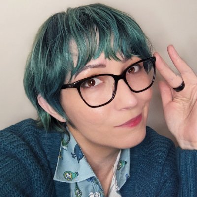 🏳️‍🌈 Voice Actor in #MW3 #GenshinImpact #SaintsRow #Hearthstone #Spellforce3 
✦ she/they
✦ UX Design doer/teacher
✦ Yelling about JRPGs, TTRPGs, and my cats