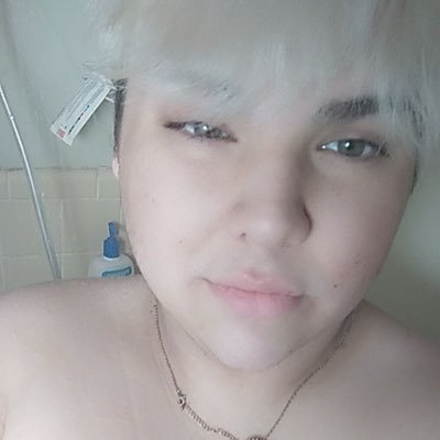 luvnay253's profile picture. 