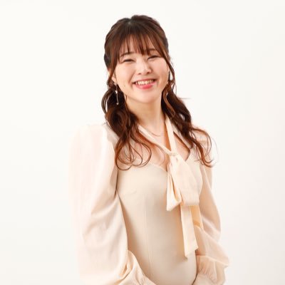 CmMikuu's profile picture. 株式会社キャリママ代表取締役｜社員全員美女自慢｜経営者9年目｜座右の銘『素直で謙虚で真面目に生きる』｜ミッション『自信を持って強く生きる女性を増やすこと』