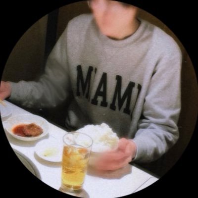 20↑🔞/原作カ！専用垢/🚬🍓/🍓🚬/本誌ﾈﾀﾊﾞﾚ/コスして薄い本を買いに行く人/岡君の幸せを応援しています