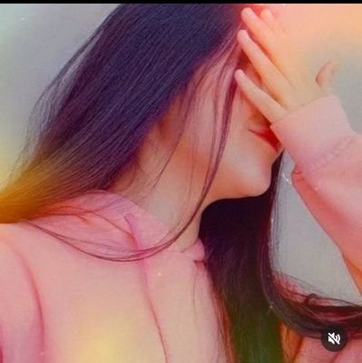 zrishika's profile picture. why u see my account?