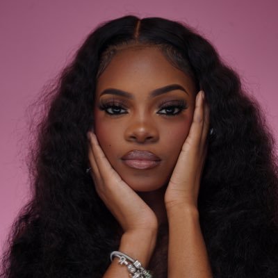 RA🦋AN WITH ✌🏽A’S ! RAE NOT YA BAE ! 122509 CHANGED ME FOREVER MY STAR 💫 MOGUEL | MODEL | MUSE | MUA ! 💋|