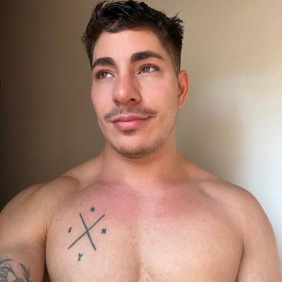 25yo Latino 🇦🇷 · Real sex & raw passion 💦 📂 100+ vids unlocked in VIP — no PPV 💎 https://t.co/iXk51iN9ci