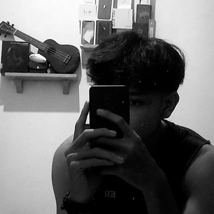 zyzidanee's profile picture. Psychology student'22