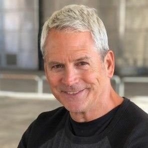 MichaelRos43704's profile picture. 